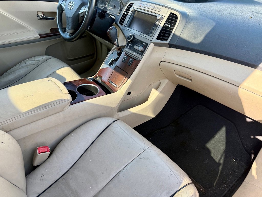 Used 2010 Toyota Venza w/ Premium Pkg #2 image 13