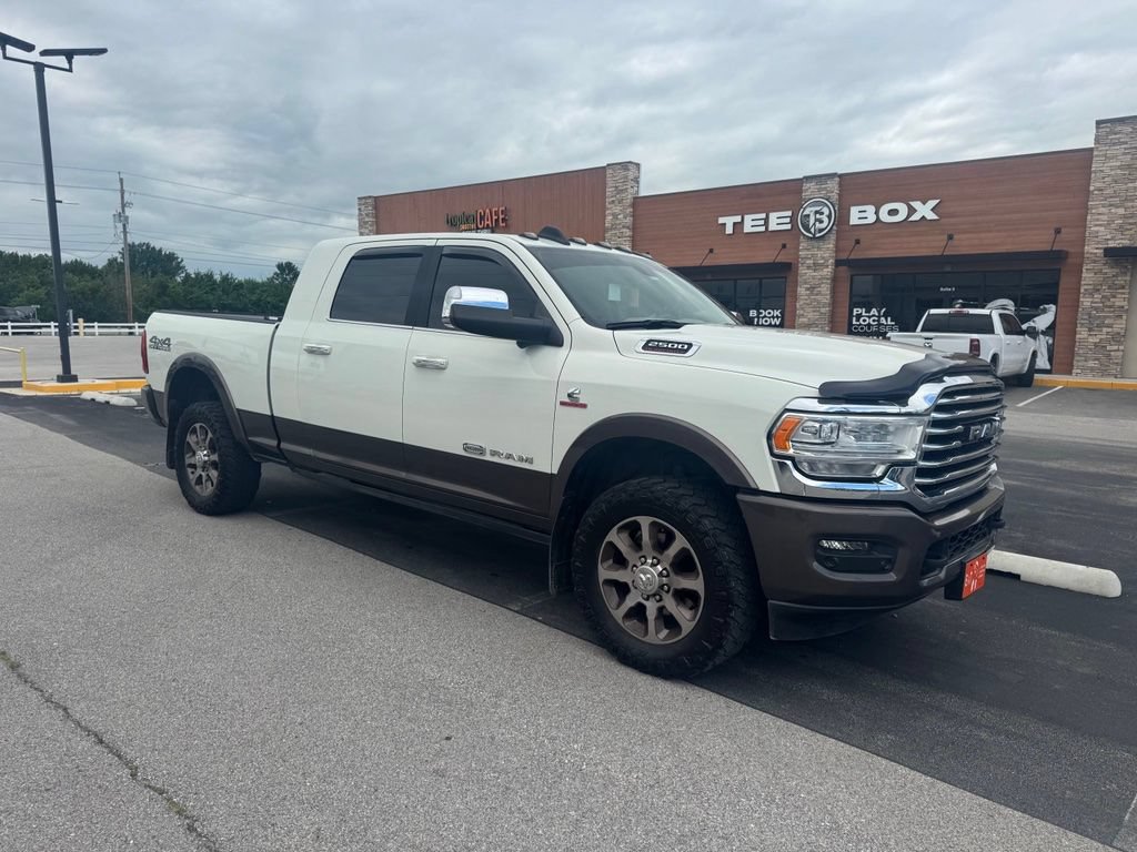 Used 2022 RAM 2500 Limited AWD/4WD image 2
