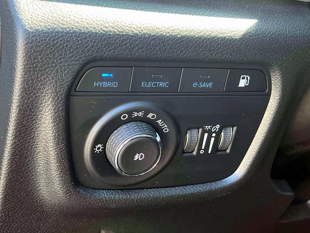 Used 2023 Jeep Grand Cherokee 4WD 4xe image 20