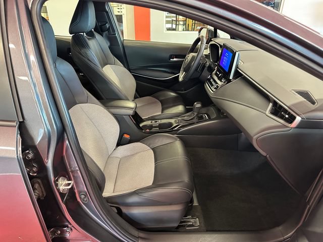 Certified 2025 Toyota Corolla XSE FWD image 15