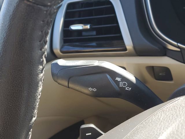 Used 2015 Ford Fusion SE w/ Equipment Group 202A image 16