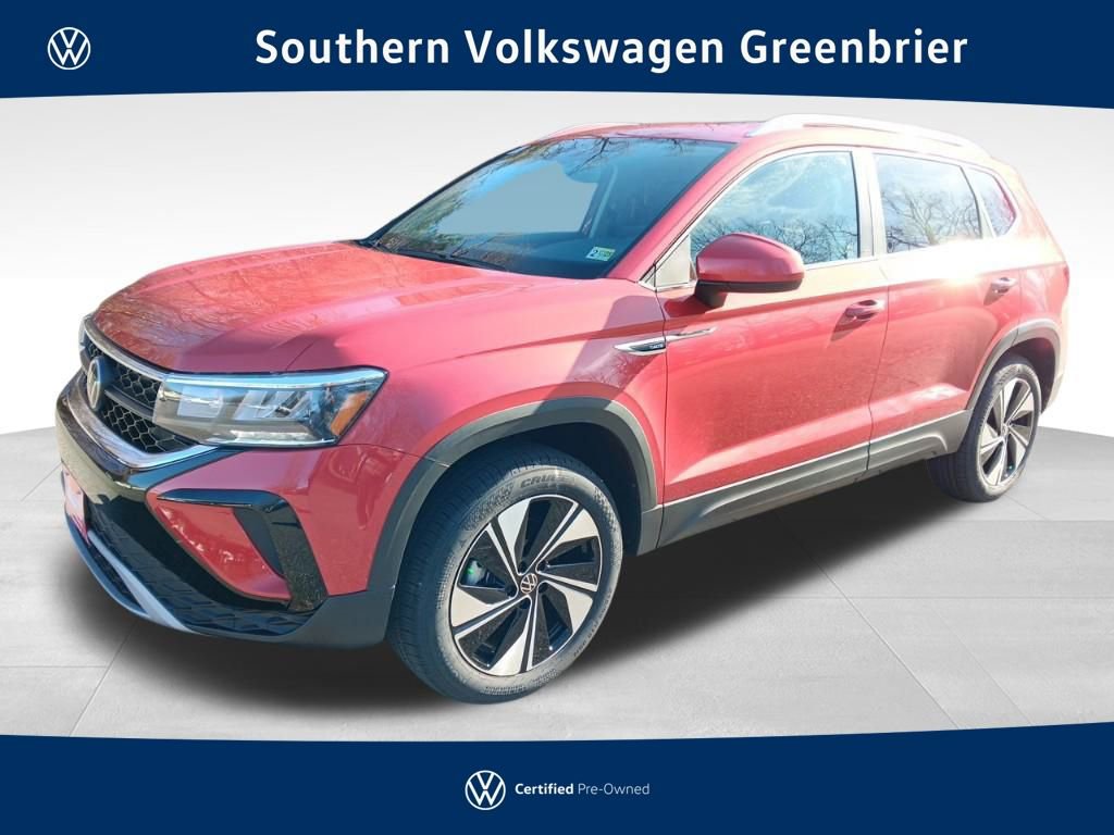 Used 2024 Volkswagen Taos SE w/ Panoramic Sunroof Package