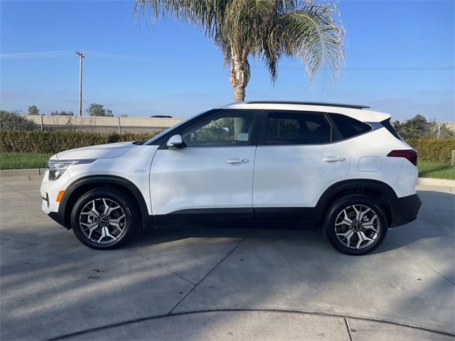 Used 2022 Kia Seltos EX image 5