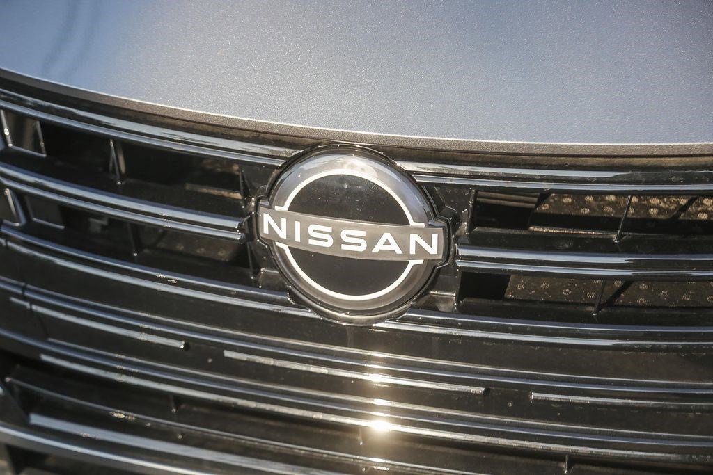 New 2025 Nissan Versa SV w/ Trunk Package image 5