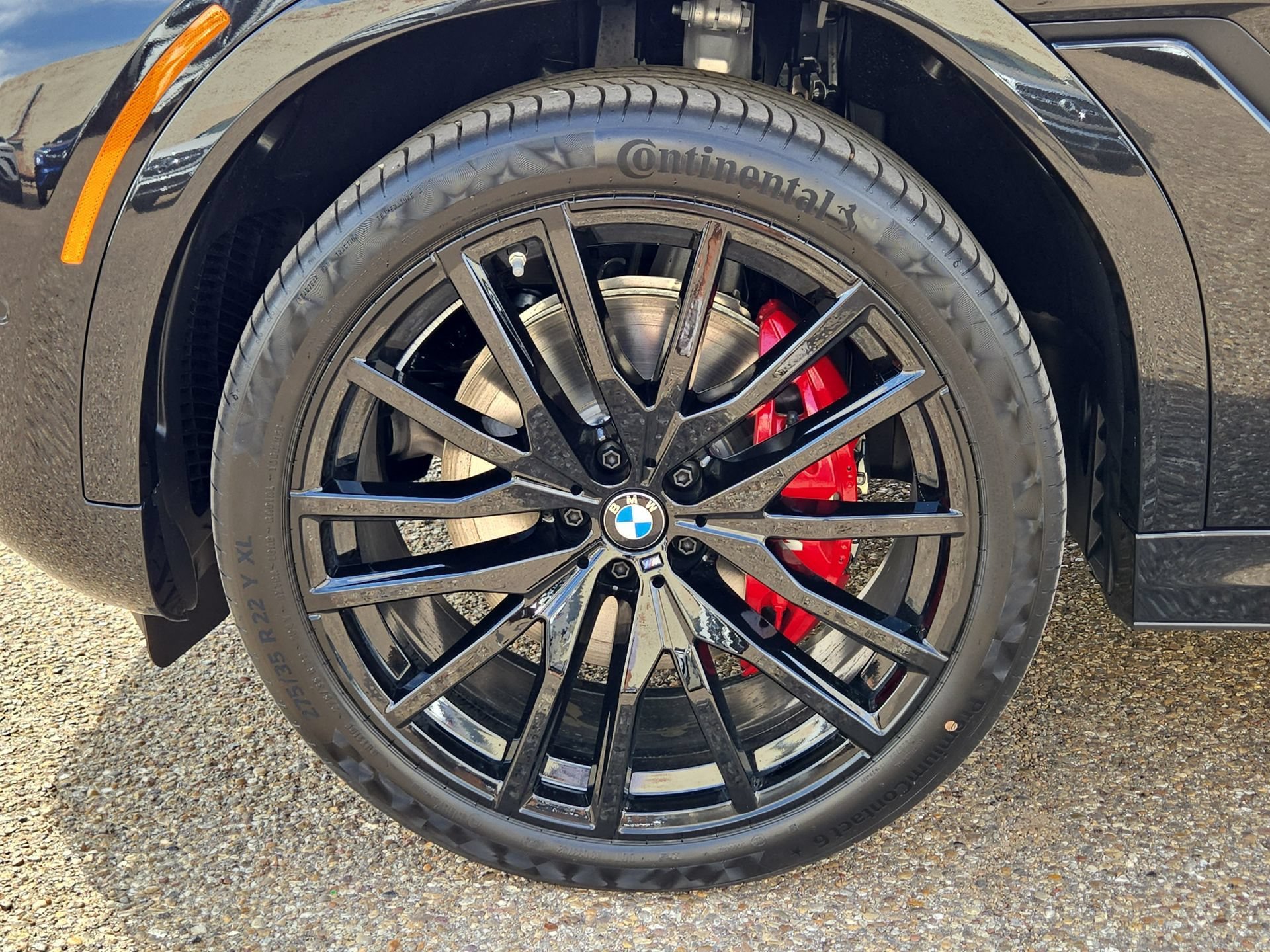 New 2027 BMW X6 xDrive40i w/ Executive Package AWD/4WD image 11