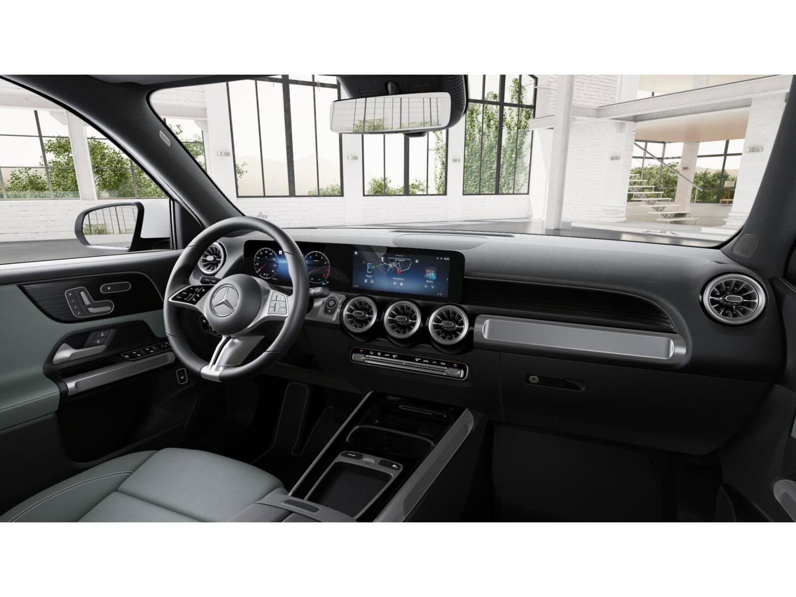 New 2026 Mercedes-Benz GLB 250 4MATIC image 6