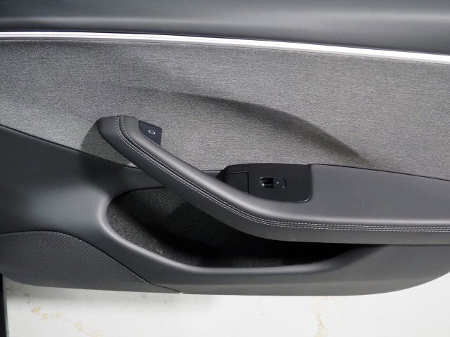 Used 2025 Tesla Model 3 Long Range image 62
