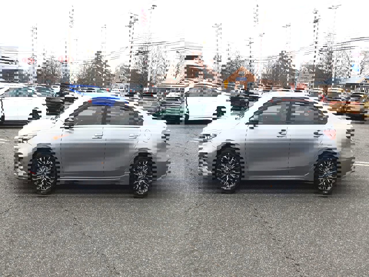 Used 2022 Kia Forte GT-Line w/ GT-Line Premium Package image 5