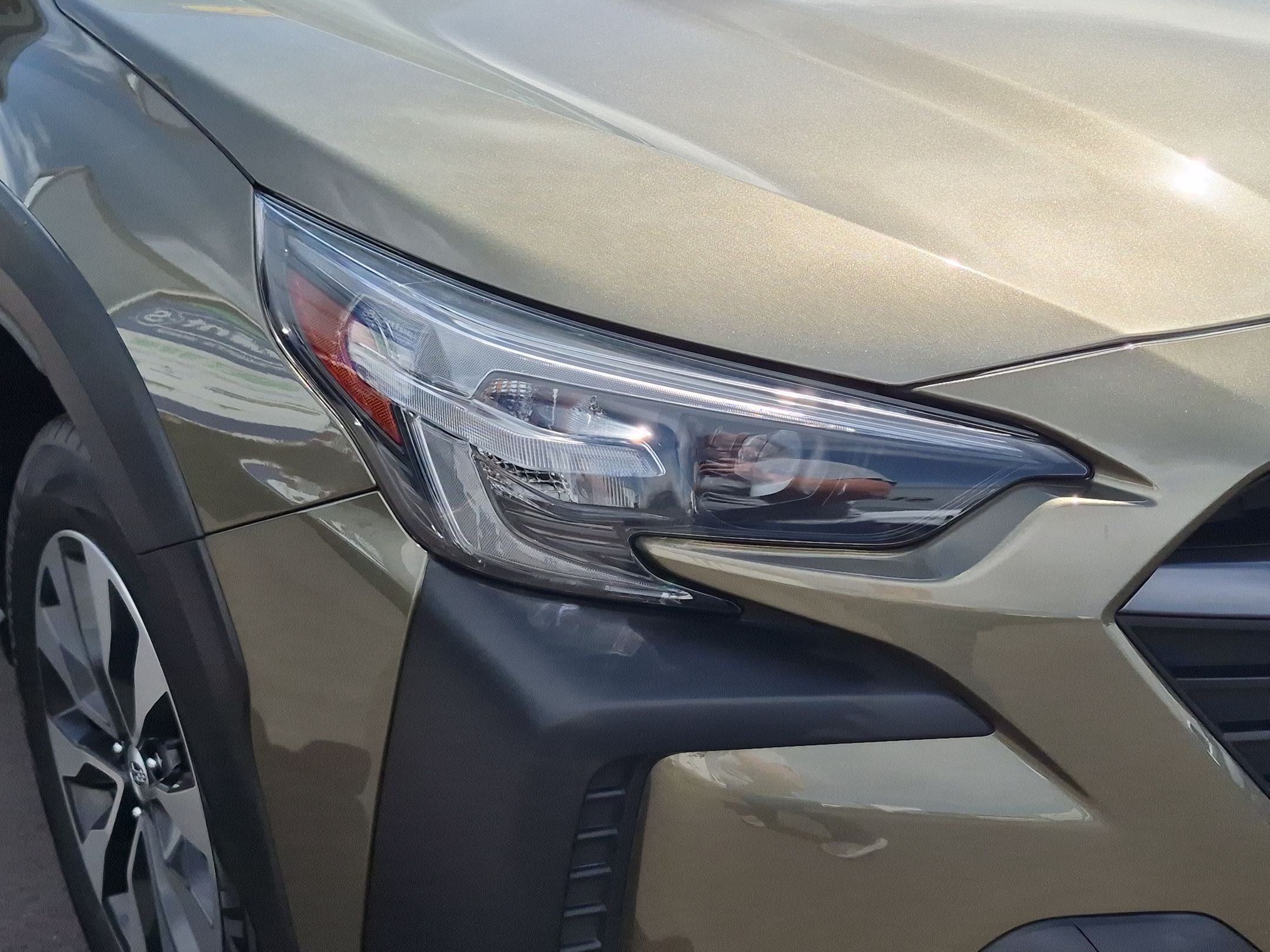 Used 2024 Subaru Outback Limited AWD/4WD image 11
