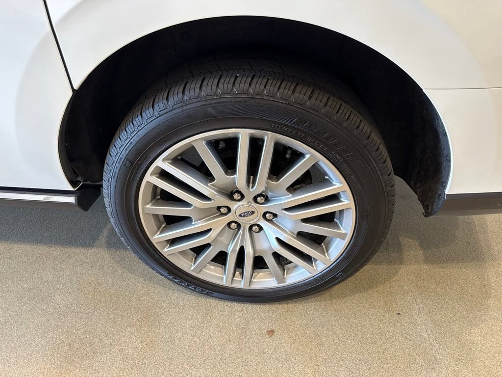 Used 2022 Ford Expedition Max Limited AWD/4WD image 10