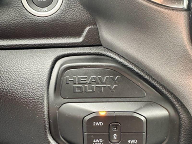 Used 2025 RAM 2500 Laramie image 15