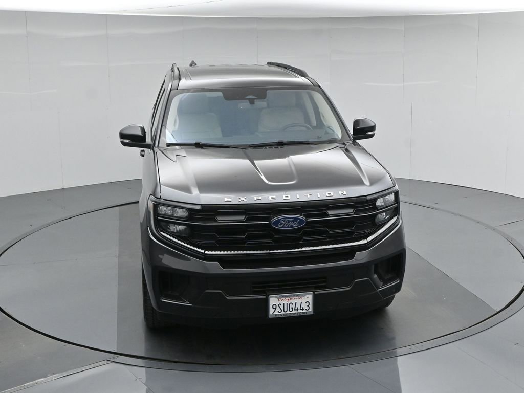 Certified 2025 Ford Expedition Active image 43