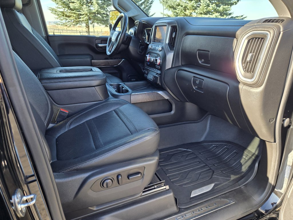 Used 2020 GMC Sierra 3500 Denali image 27
