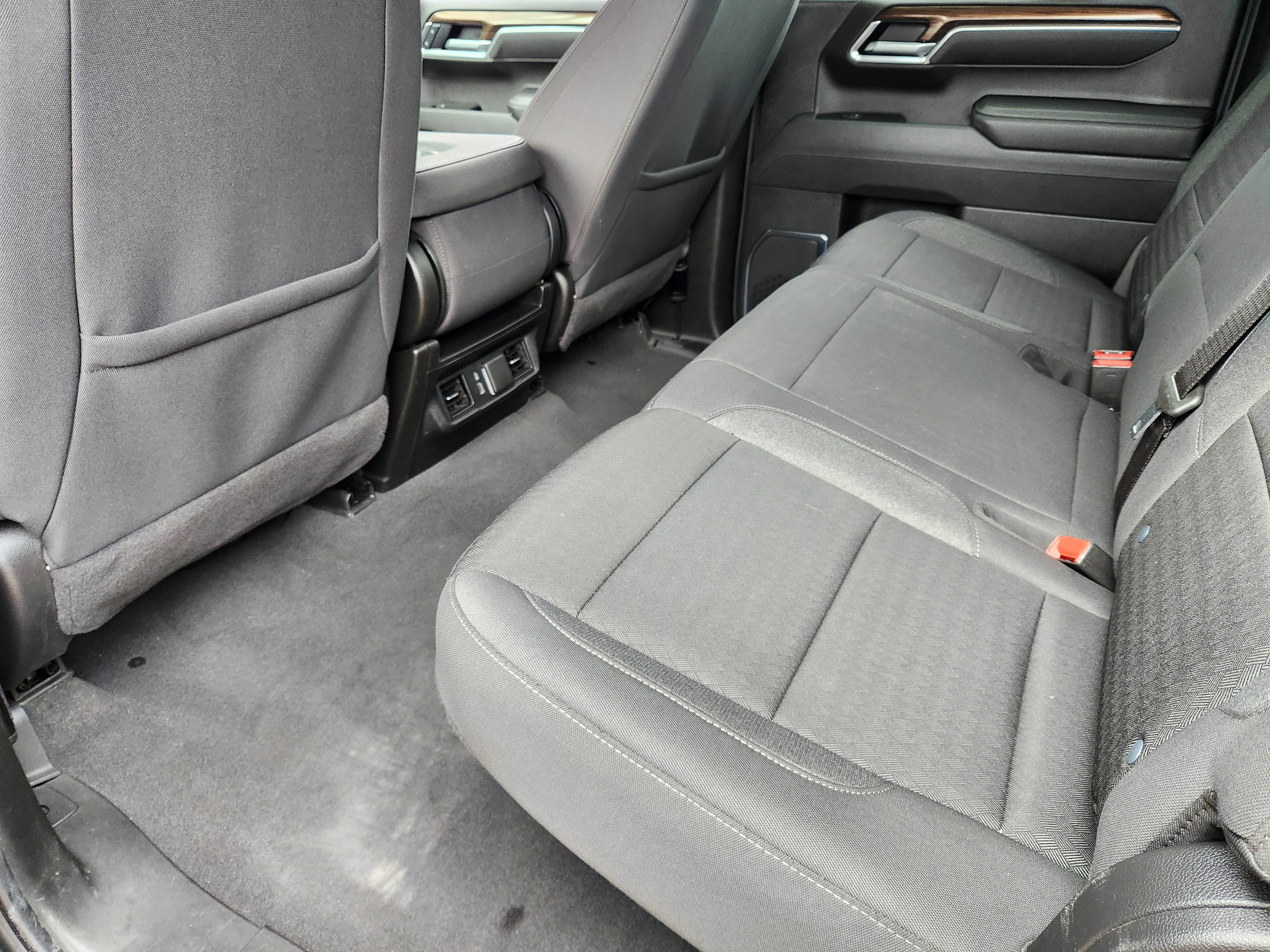 Certified 2025 Chevrolet Silverado 1500 LT image 30