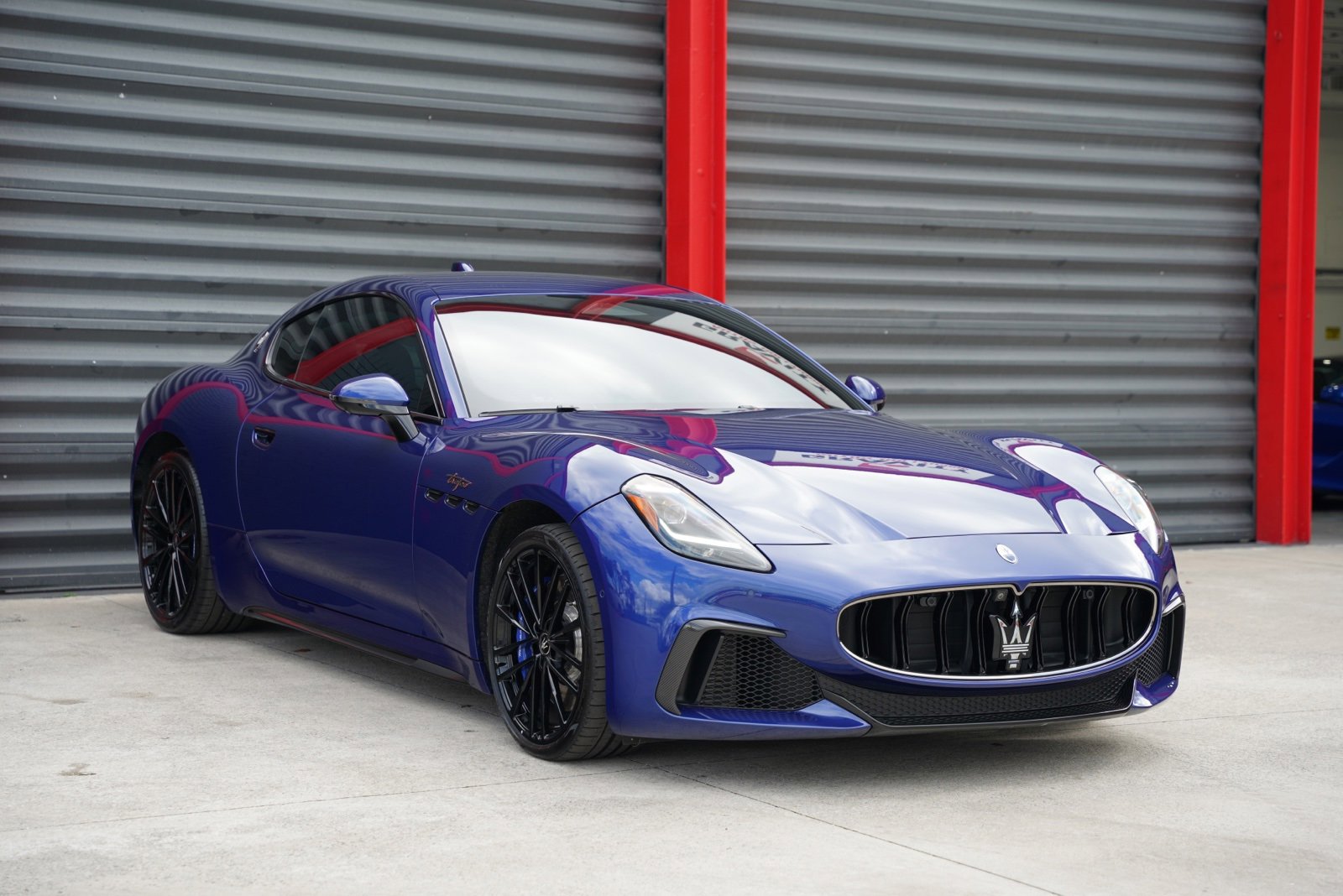 Used 2024 Maserati GranTurismo Trofeo image 8