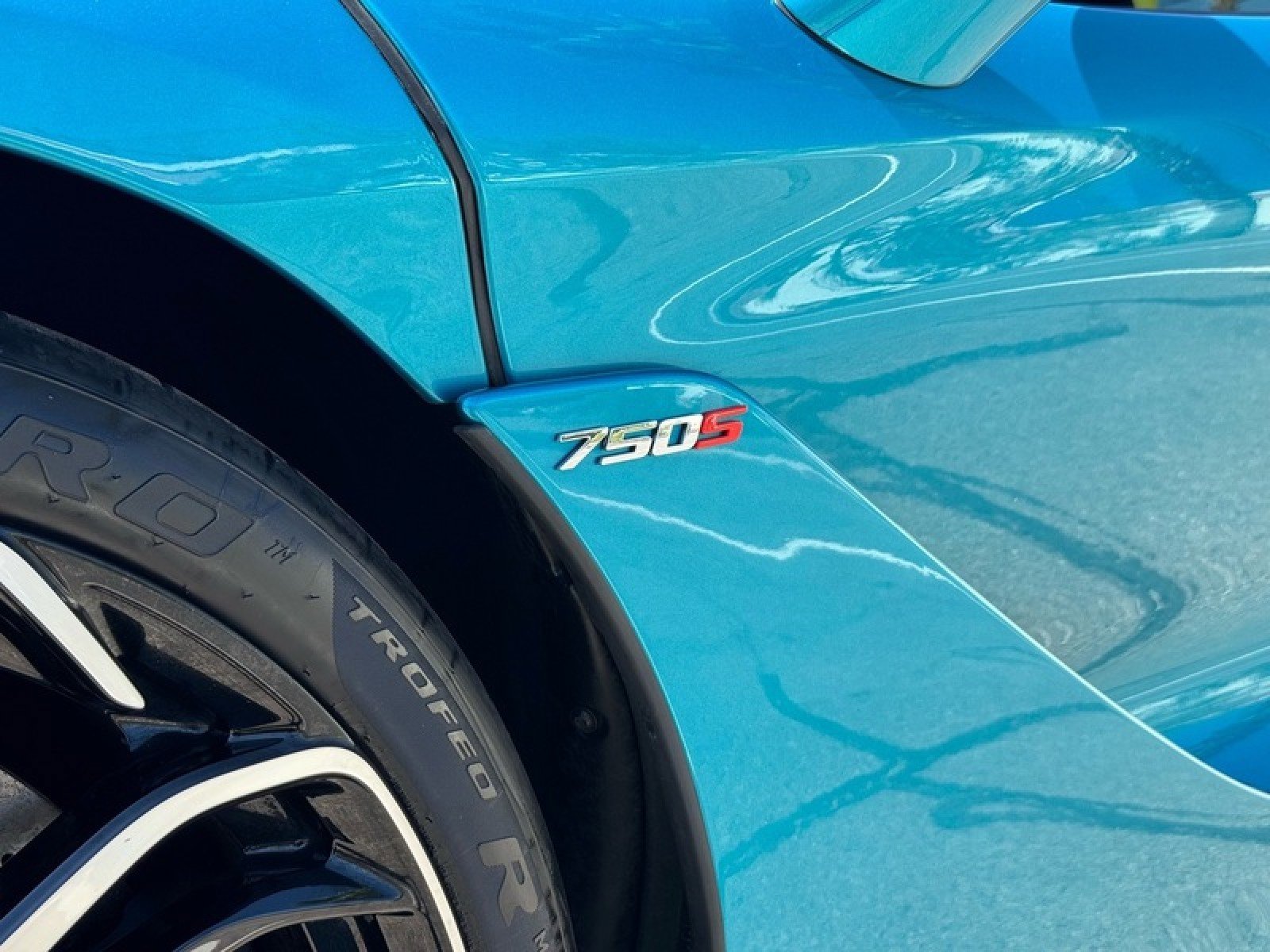 Used 2024 McLaren 750S RWD image 29