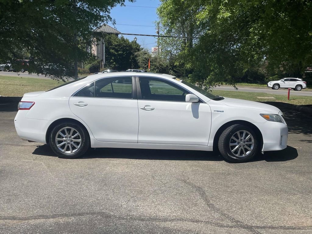 Used 2010 Toyota Camry Hybrid image 2