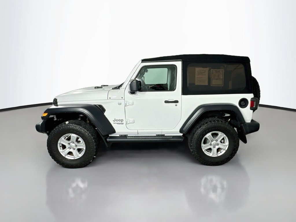 Used 2020 Jeep Wrangler Sport AWD/4WD image 4