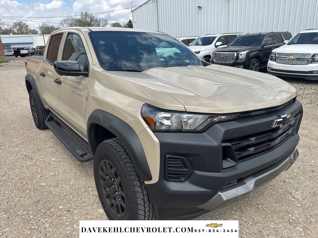 Used 2024 Chevrolet Colorado Trail Boss w/ Technology Package image 7
