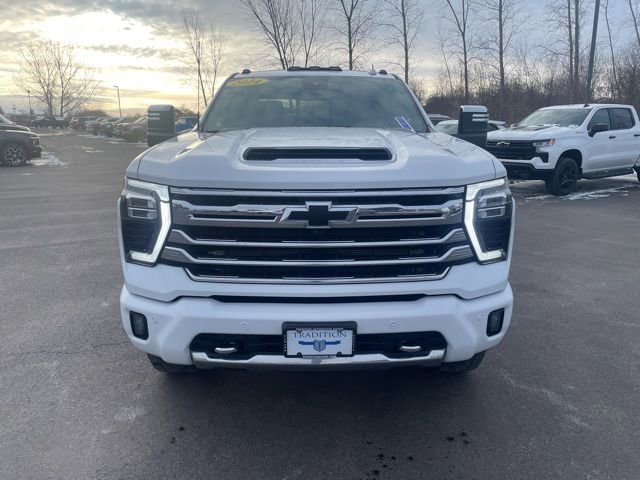 Used 2024 Chevrolet Silverado 3500 High Country w/ Technology Package image 10