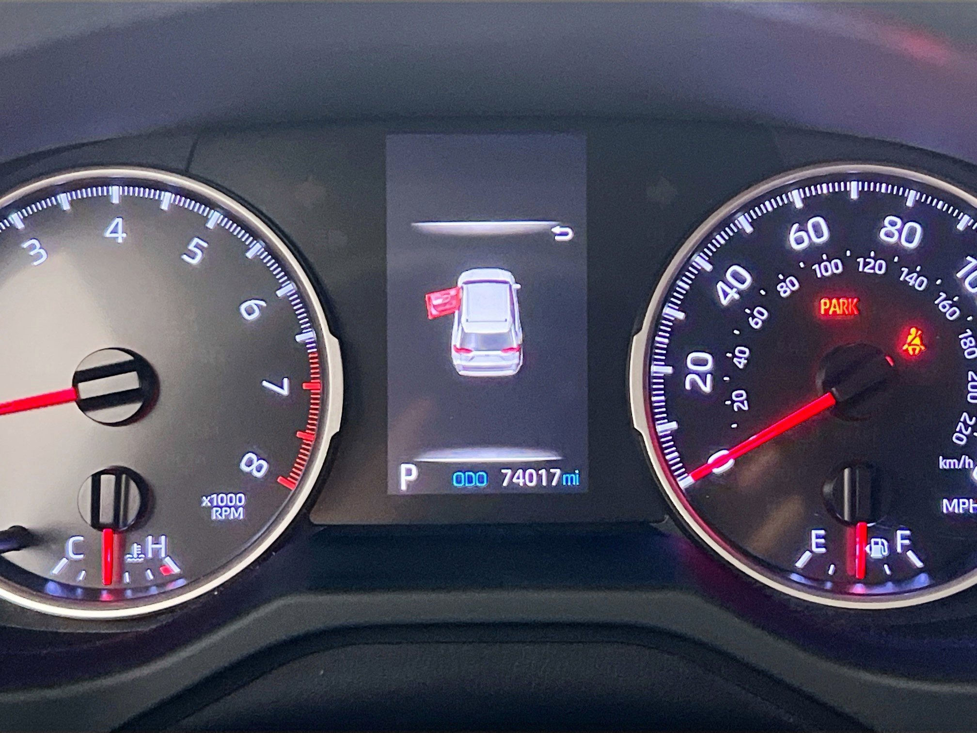 Used 2019 Toyota RAV4 LE image 23