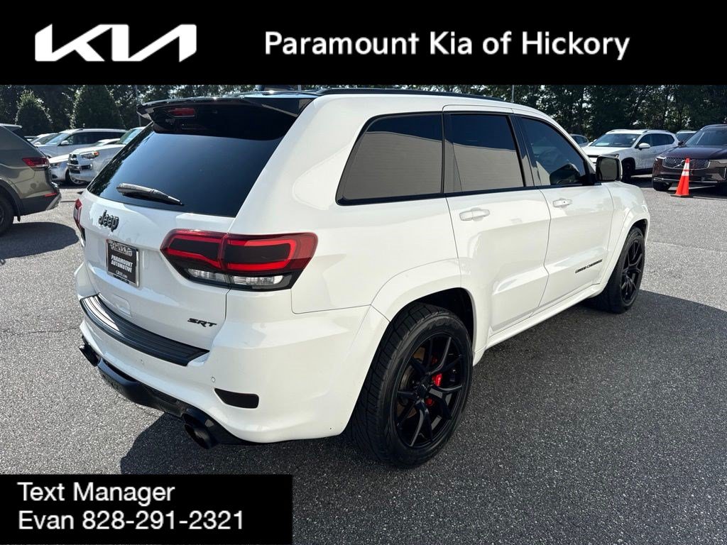Used 2016 Jeep Grand Cherokee SRT AWD/4WD image 7