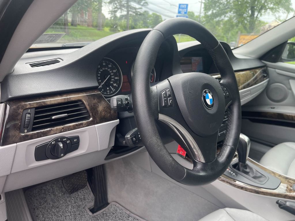 Used 2008 BMW 335xi Coupe image 22