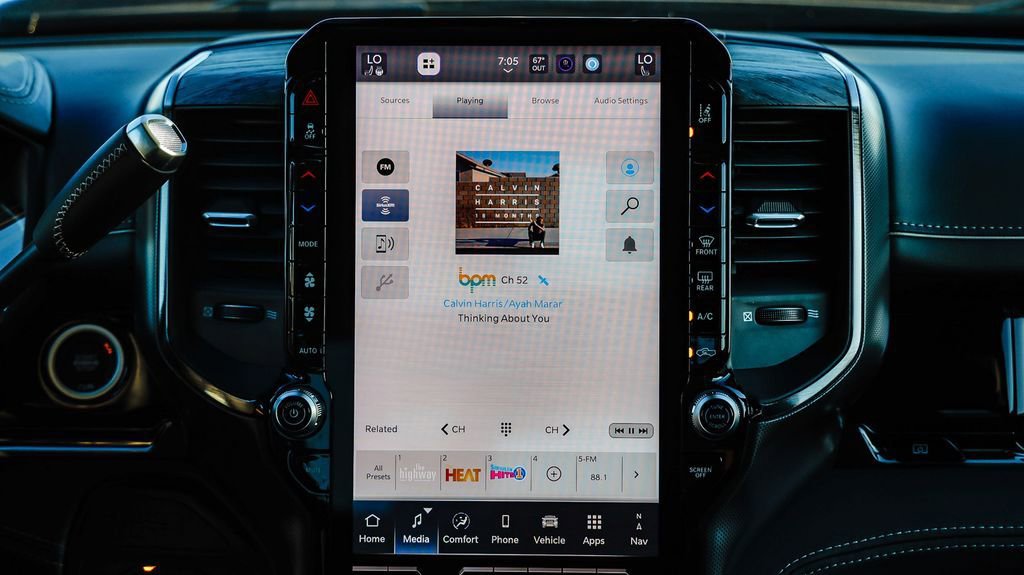 New 2026 RAM 2500 Limited image 15