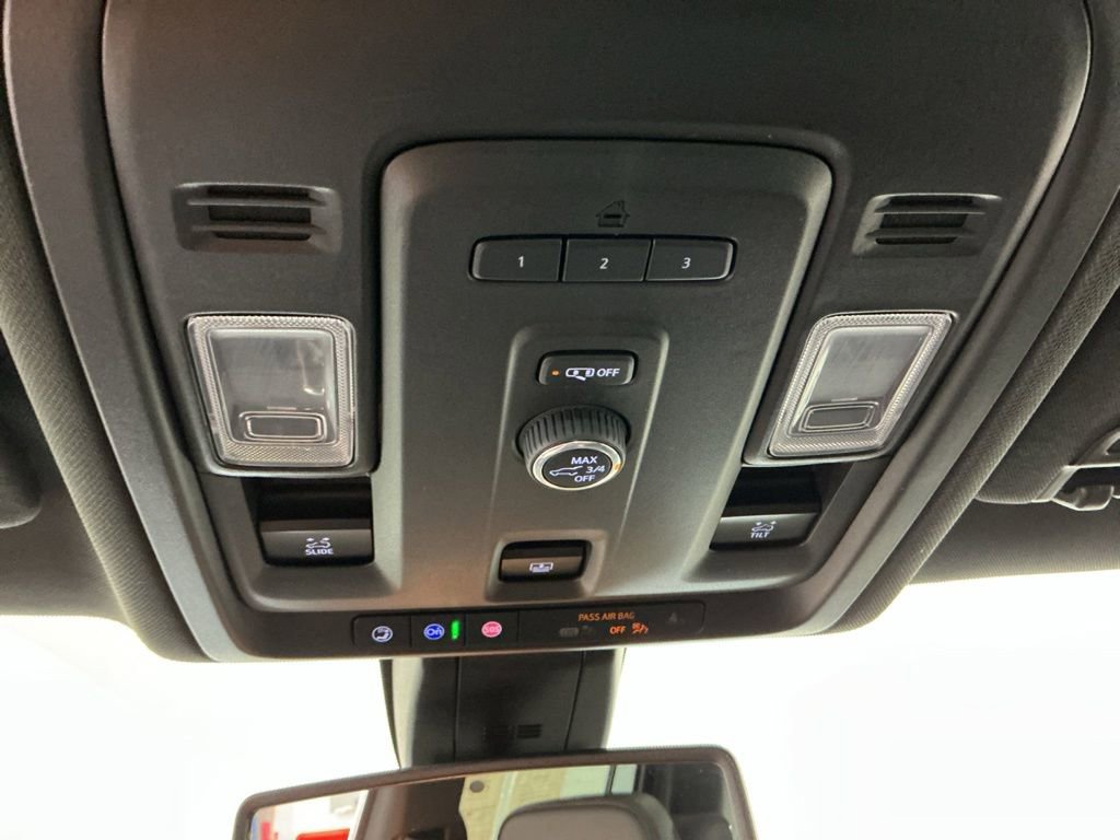 Used 2021 Chevrolet Suburban RST w/ Rear Media and Nav Package AWD/4WD image 25
