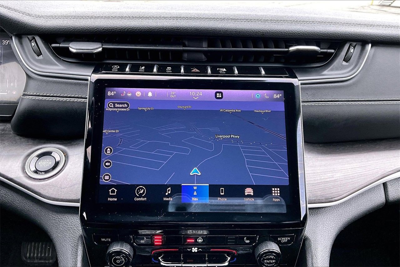 Certified 2021 Jeep Grand Cherokee L Limited w/ Trailer Tow Group (B) image 12