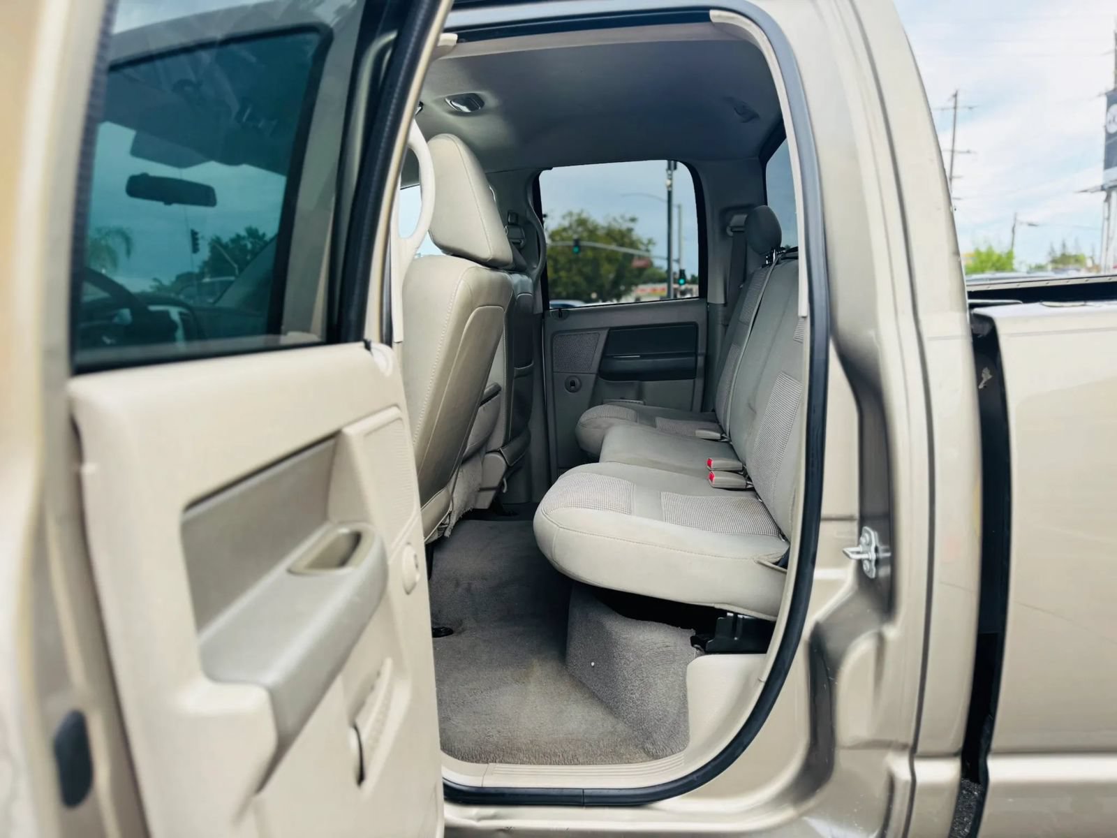 Used 2007 Dodge Ram 1500 Truck SLT w/ Quad Cab Big Horn Value Group RWD image 12