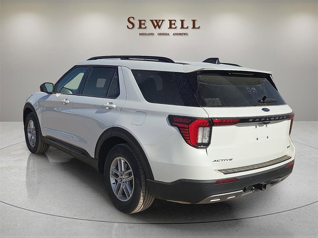 New 2026 Ford Explorer Active image 3