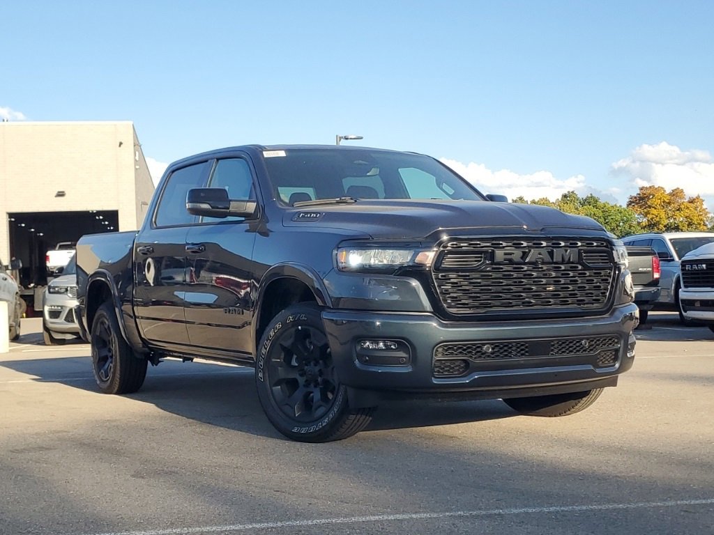 New 2026 RAM 1500 4x4 Crew Cab image 40