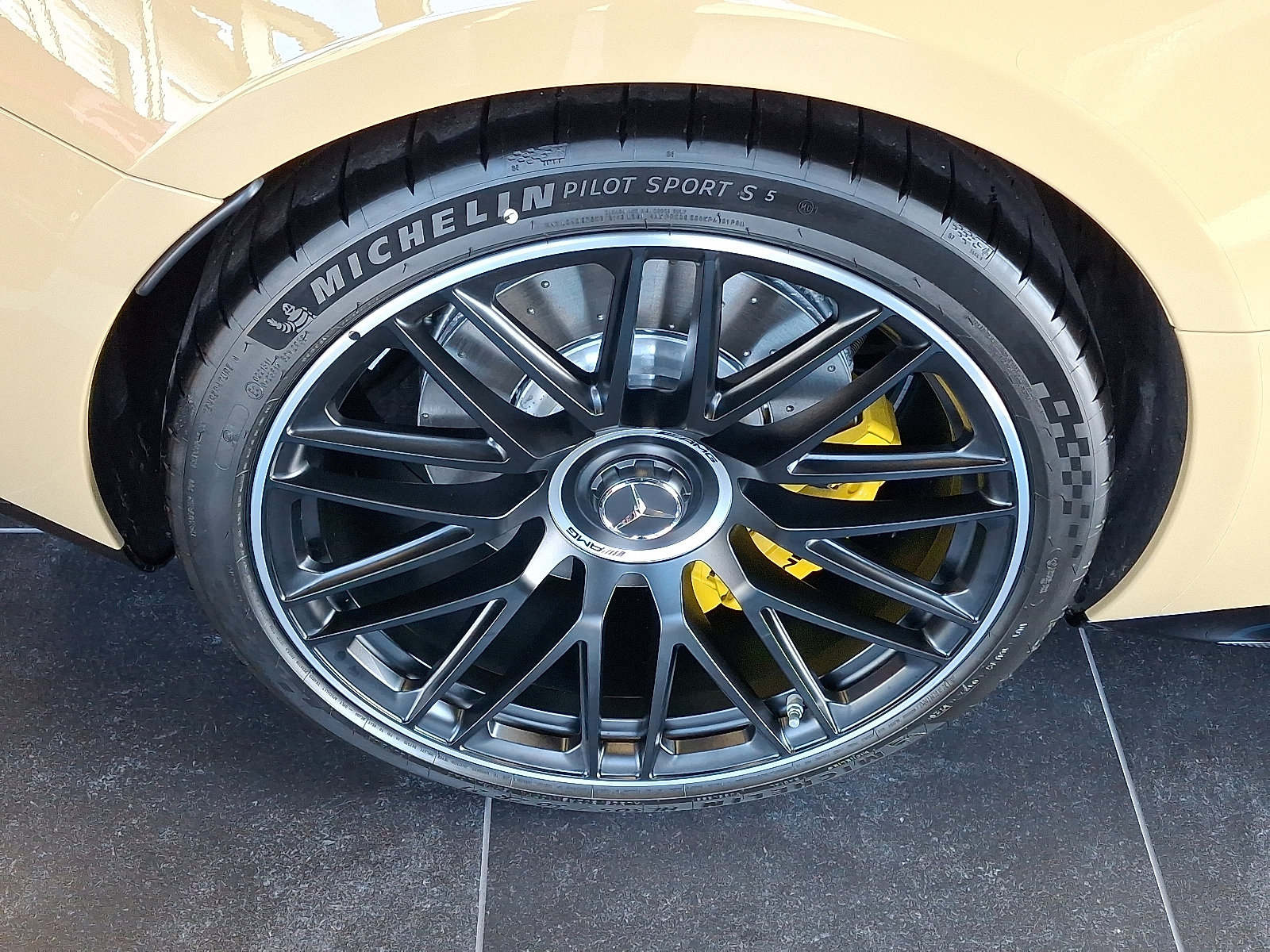 New 2026 Mercedes-Benz AMG GT 55 image 6