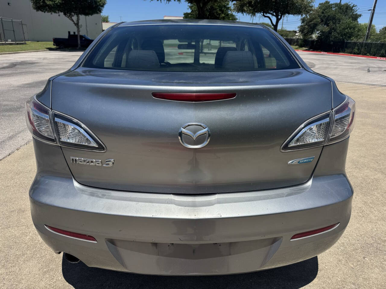 Used 2012 MAZDA MAZDA3 i Touring FWD image 6