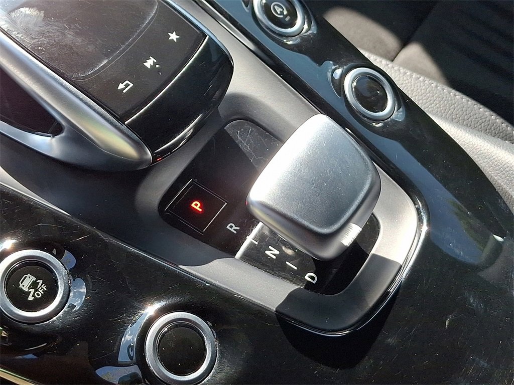 Used 2018 Mercedes-Benz AMG GT Roadster w/ Lane Tracking Package image 19