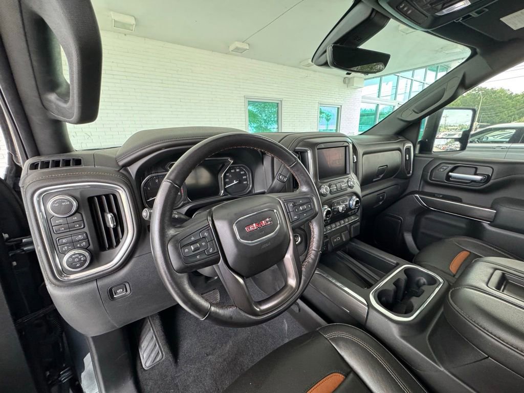 Used 2020 GMC Sierra 2500 AT4 w/ AT4 Premium Package AWD/4WD image 13