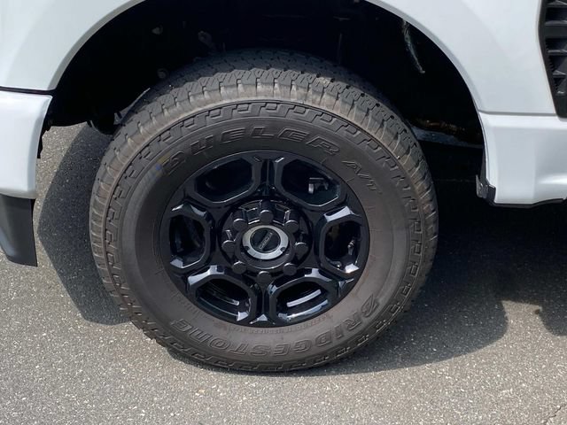 Used 2025 Ford F250 XL w/ STX Appearance Package AWD/4WD image 6