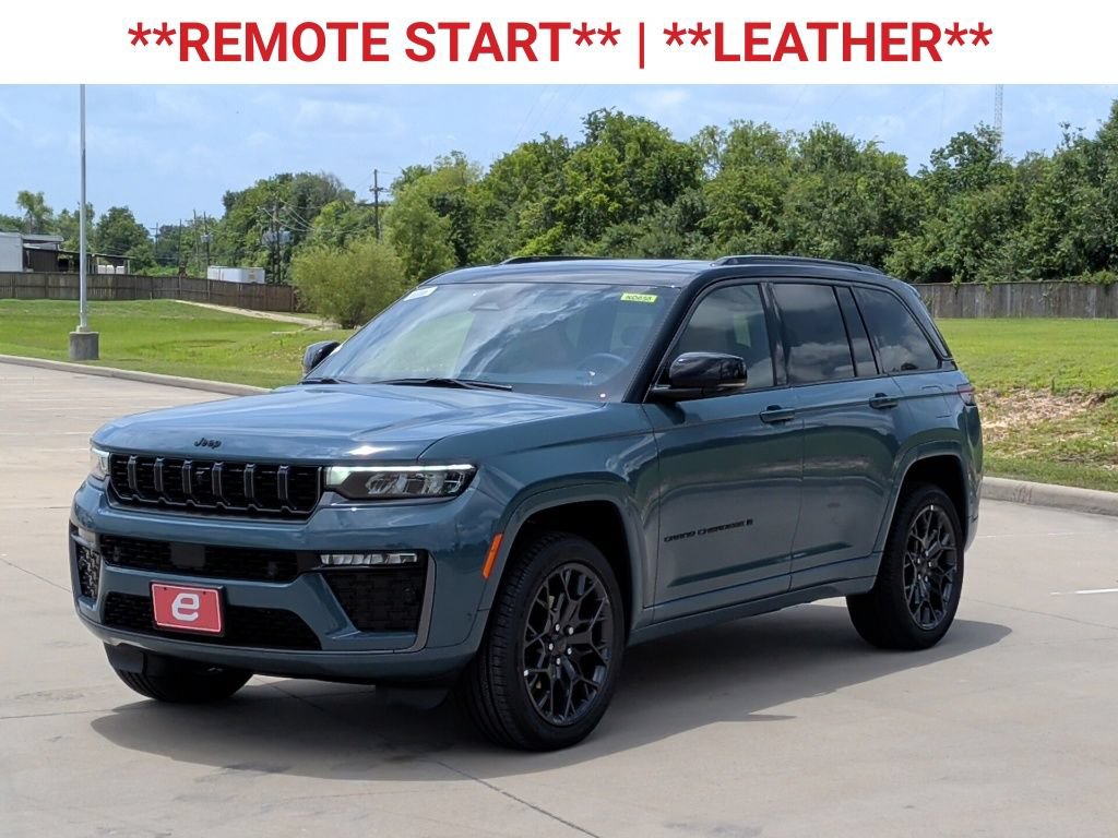 New 2026 Jeep Grand Cherokee Summit w/ Obsidian Package AWD/4WD image 3