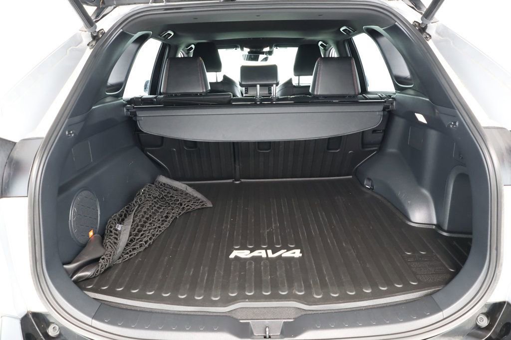 Used 2022 Toyota RAV4 XSE image 20