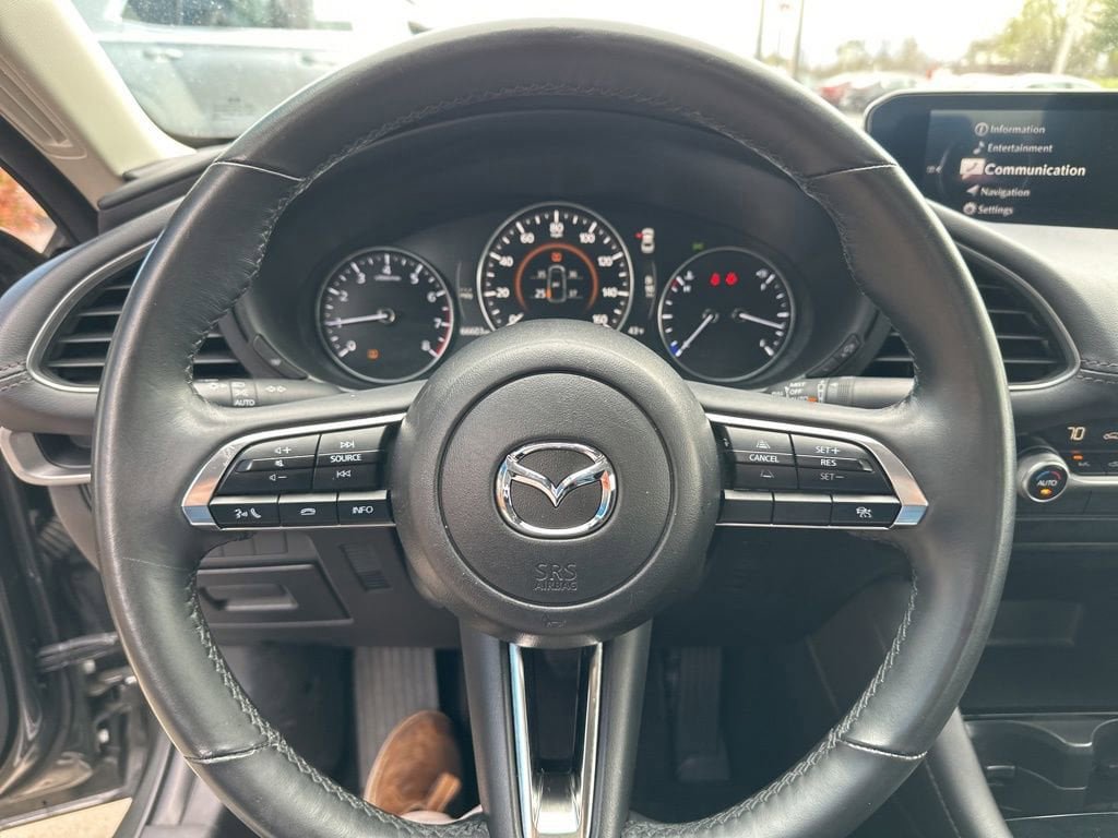 Used 2024 MAZDA MAZDA3 s FWD image 19