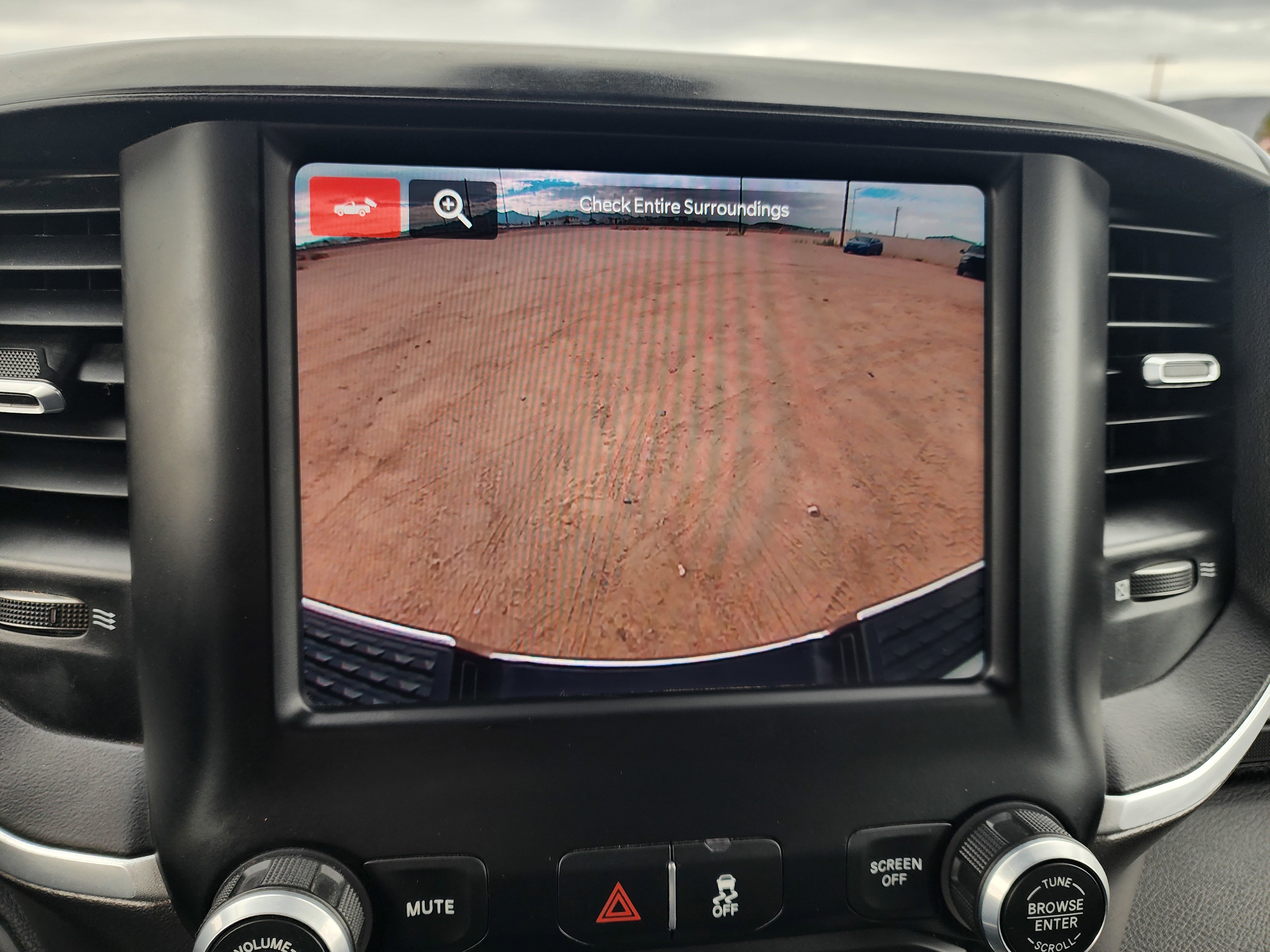 Used 2024 RAM 2500 Big Horn w/ Off Road Package image 23