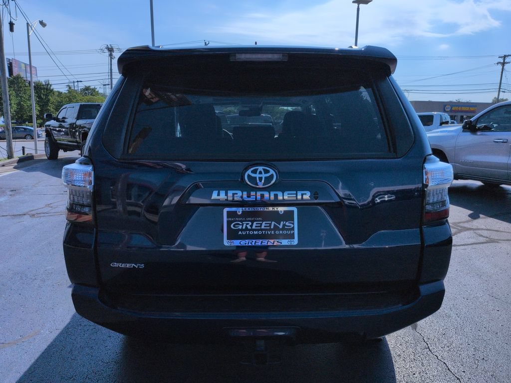 Certified 2024 Toyota 4Runner SR5 Premium w/ Moonroof Package AWD/4WD image 4