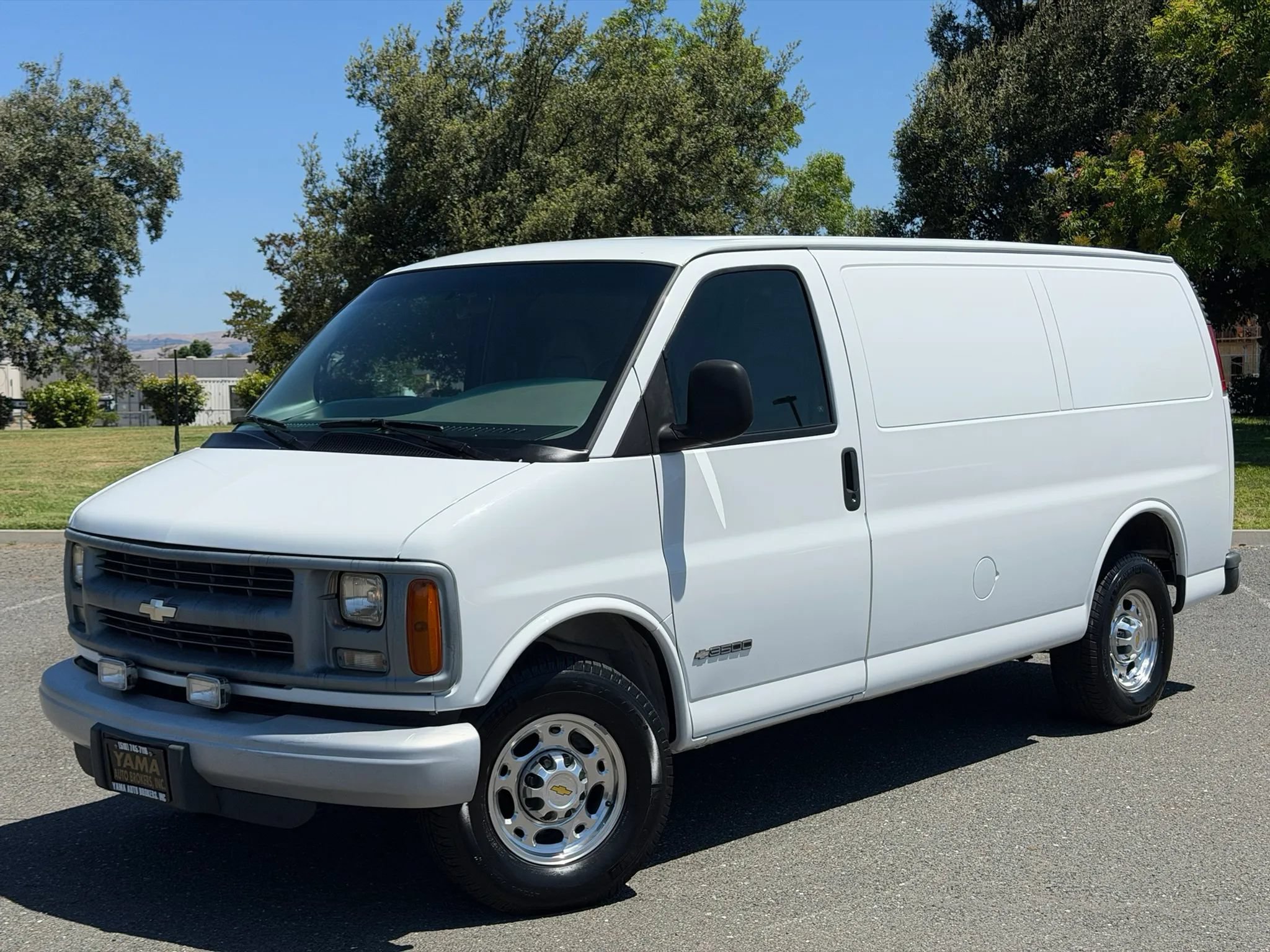 Used 2001 Chevrolet Express 3500