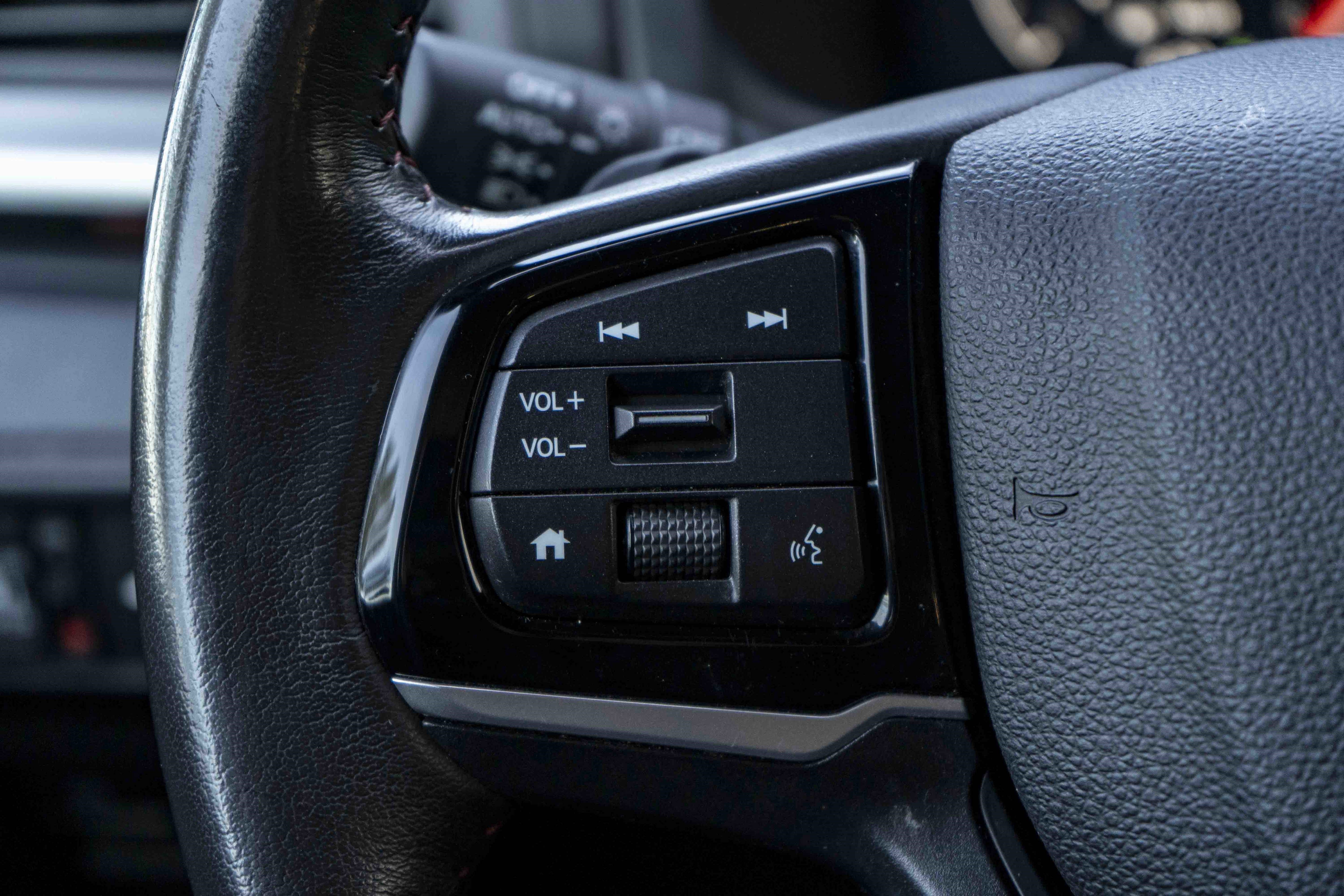 Used 2025 Honda Odyssey Sport-L image 21