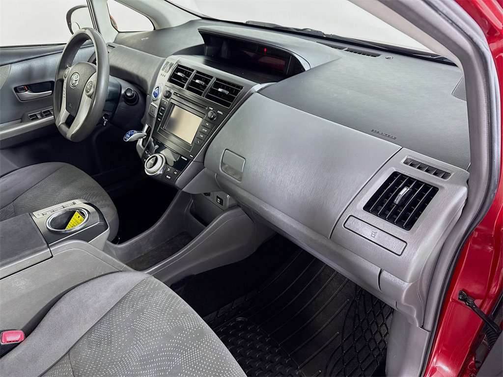Used 2013 Toyota Prius V Five image 26
