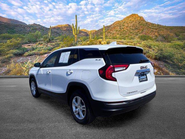 Used 2024 GMC Terrain SLE FWD image 7