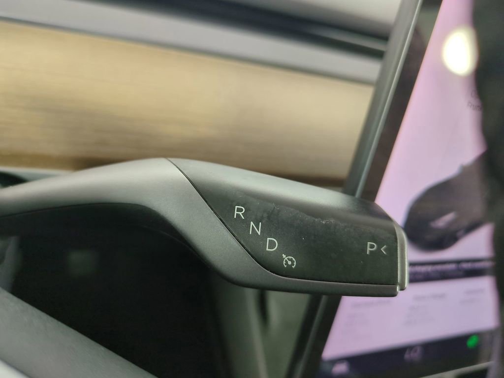 Used 2023 Tesla Model 3 Standard Range image 20