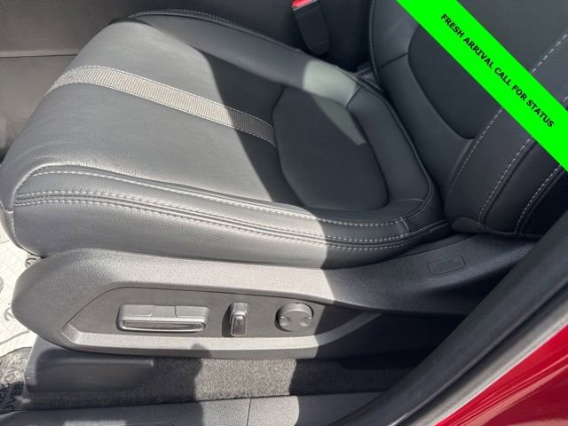 Certified 2025 Honda Pilot Touring image 44