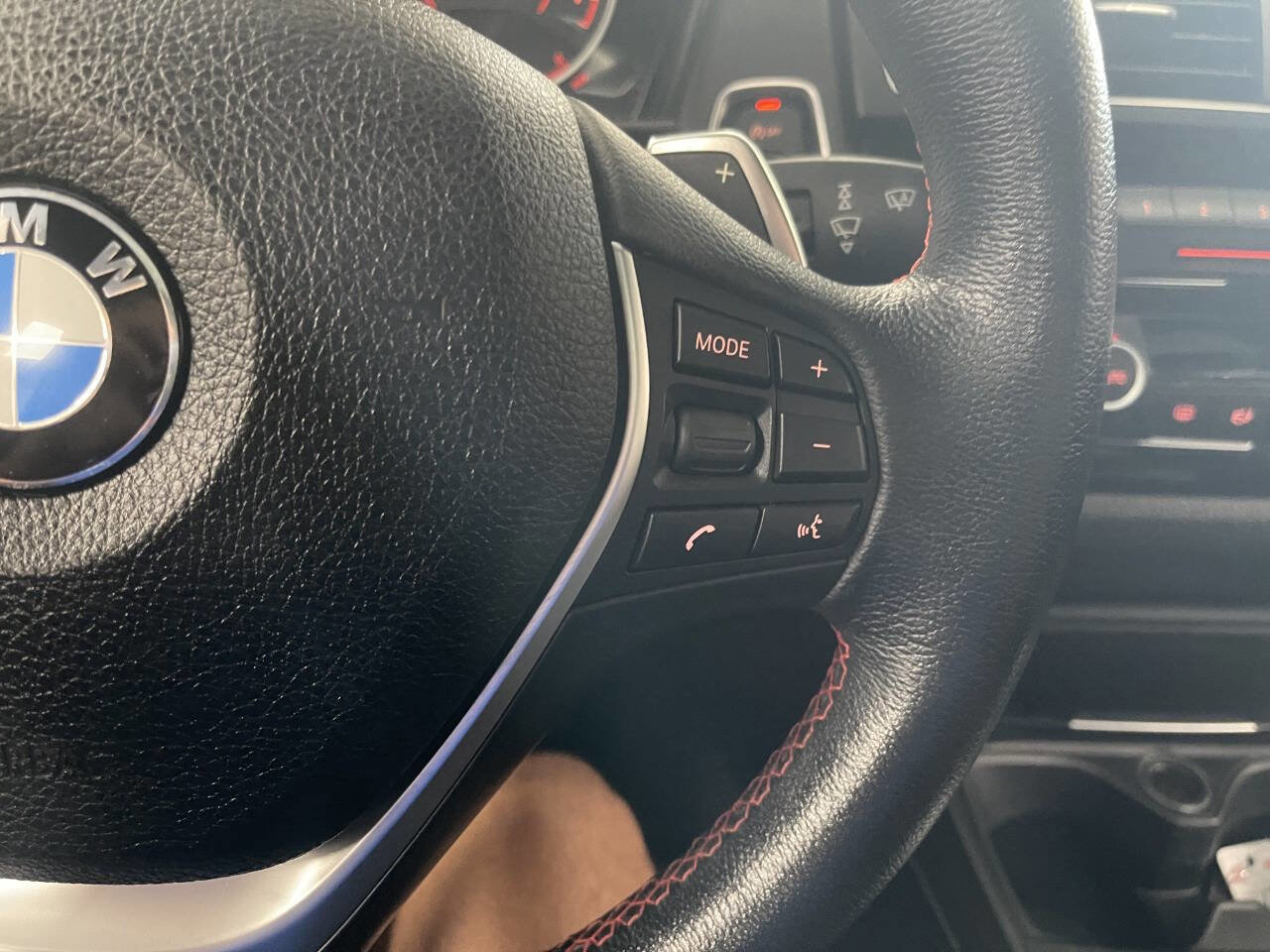 Used 2017 BMW 230i xDrive 230i xDrive AWD 2dr Coupe image 33